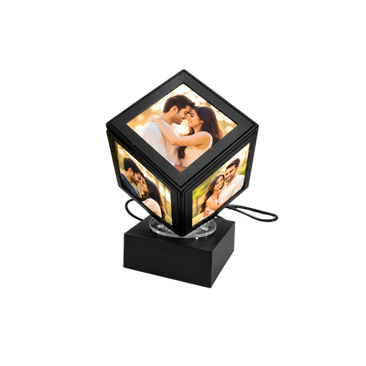 Cube 4X4 Revolving Lamp