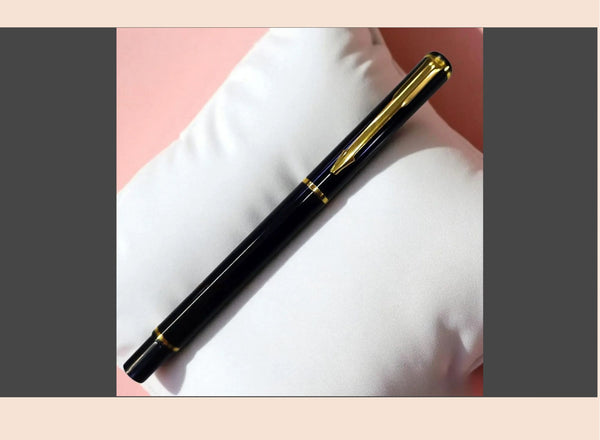 Black Laser Pen – Gold Trim Edition