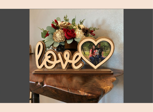 love-heart-shaped-wooden-photo-frame-tabletop-gift-1