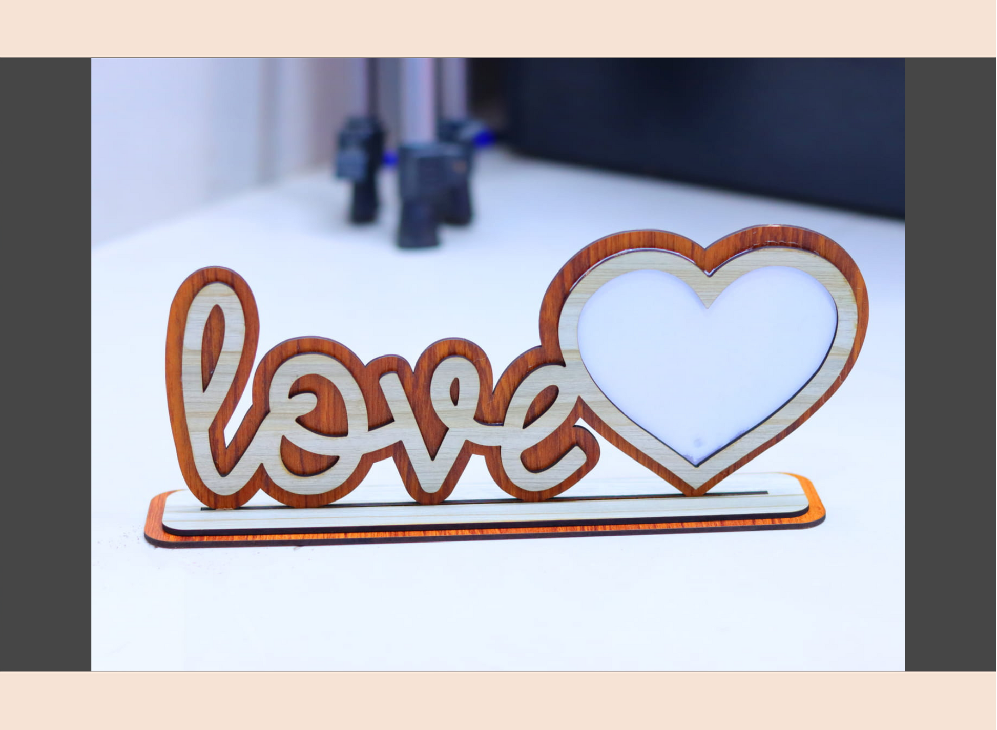 love-heart-shaped-wooden-photo-frame-tabletop-gift-3